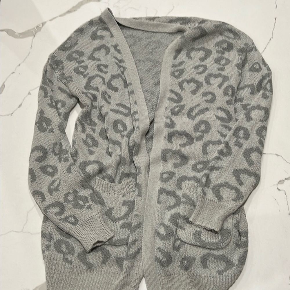 Pink Lily Gray Animal Print Cardigan